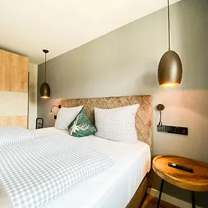  Apartment Bergidyll